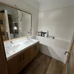 V Apartment *